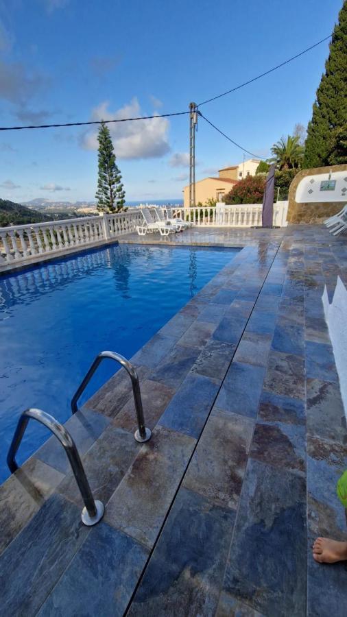 Maryvilla Zohra Calpe Esterno foto