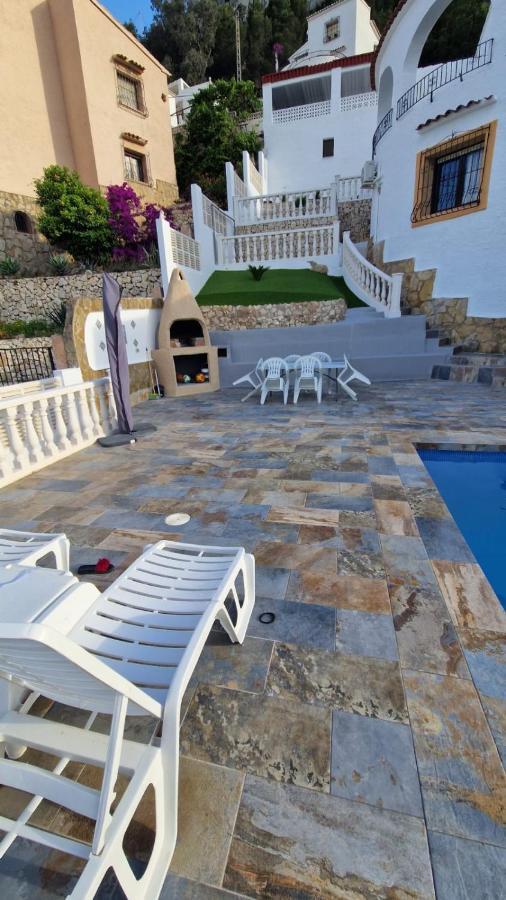Maryvilla Zohra Calpe Esterno foto