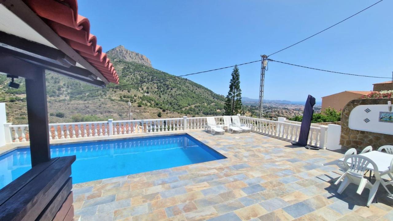 Maryvilla Zohra Calpe Esterno foto