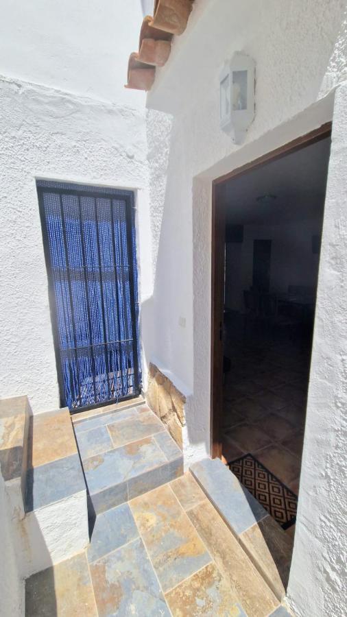 Maryvilla Zohra Calpe Esterno foto