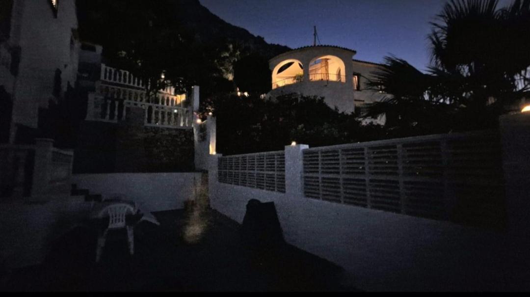 Maryvilla Zohra Calpe Esterno foto