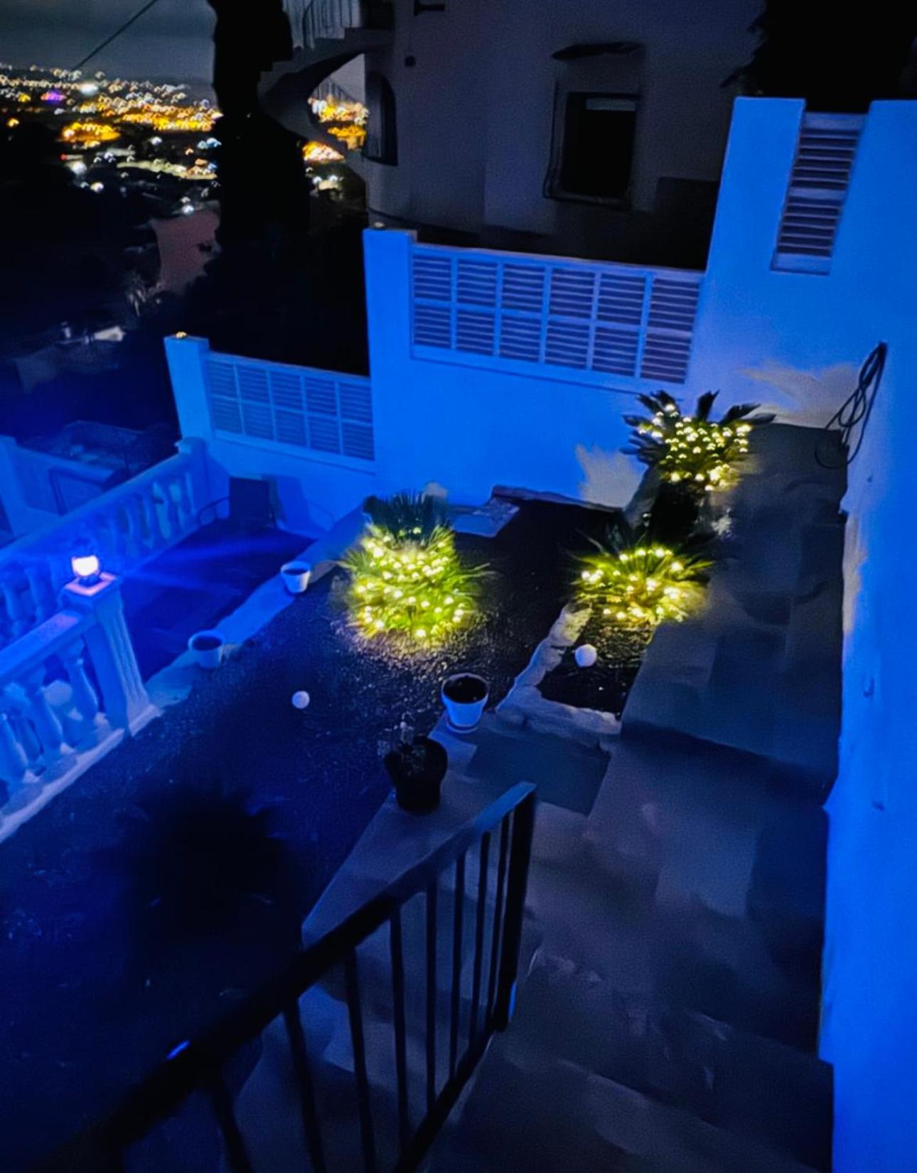 Maryvilla Zohra Calpe Esterno foto