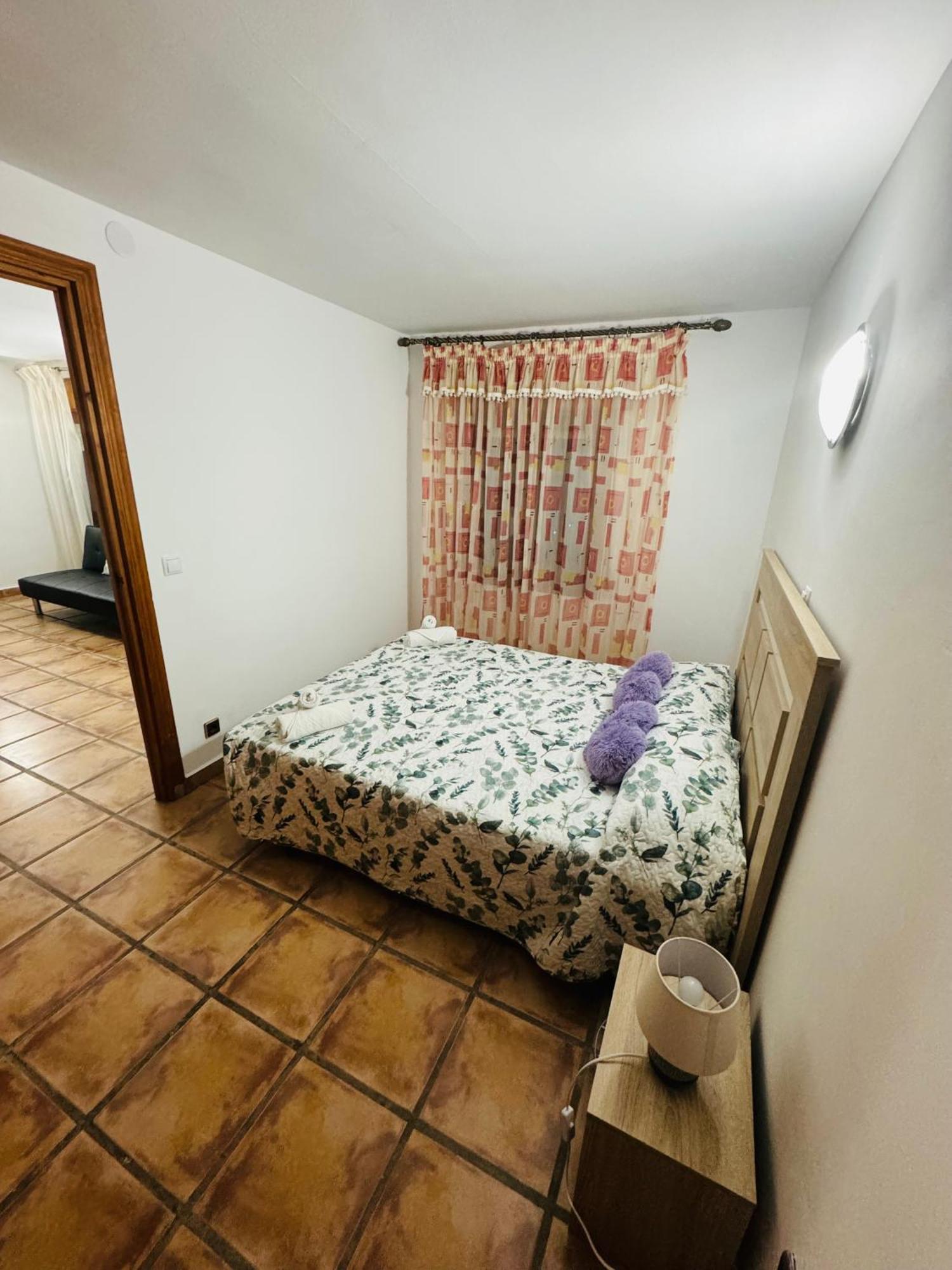 Maryvilla Zohra Calpe Esterno foto